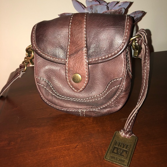 frye small crossbody